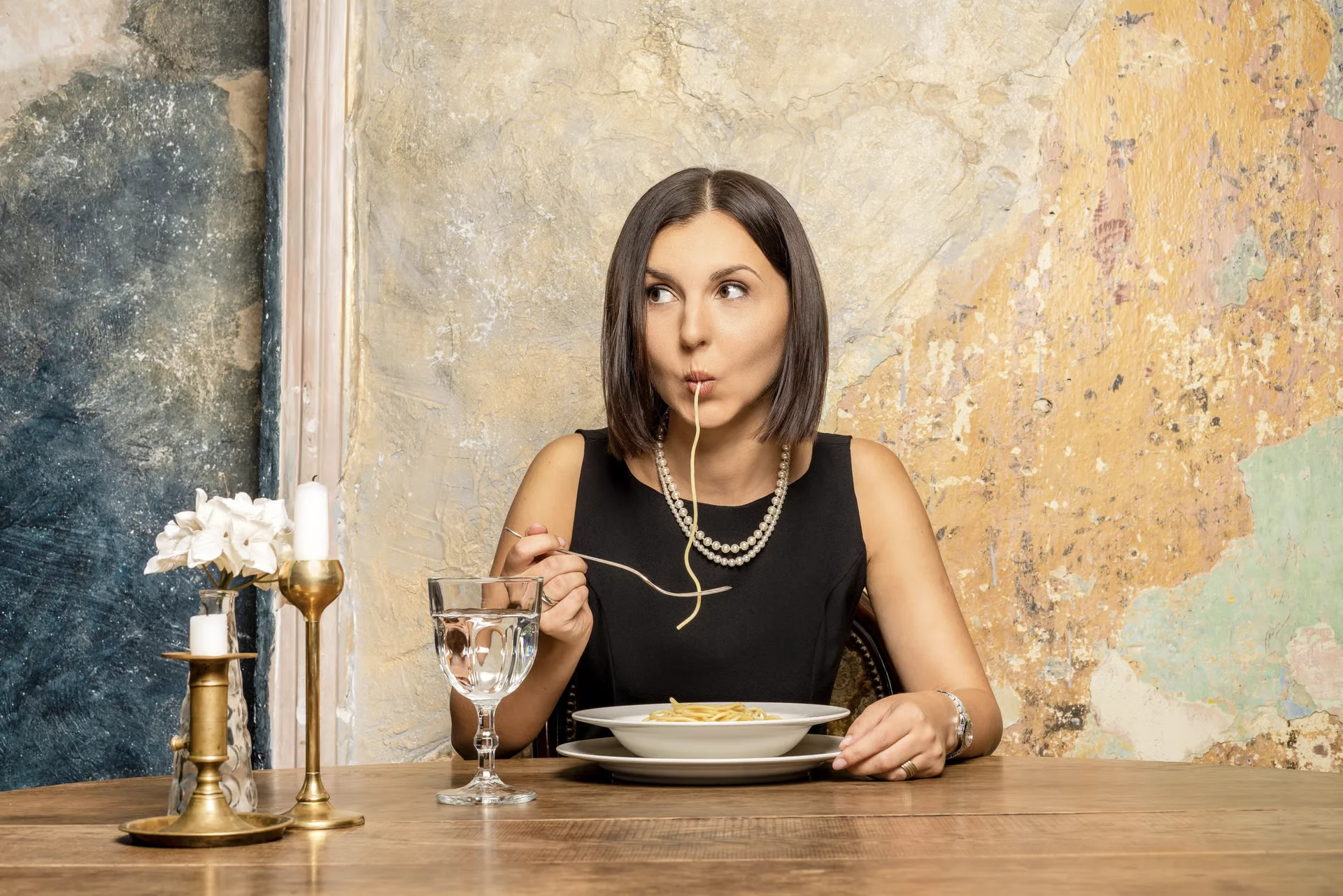 Dining-Etiquette.webp